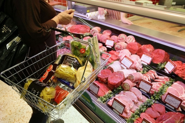cumparaturi_supermarket_b