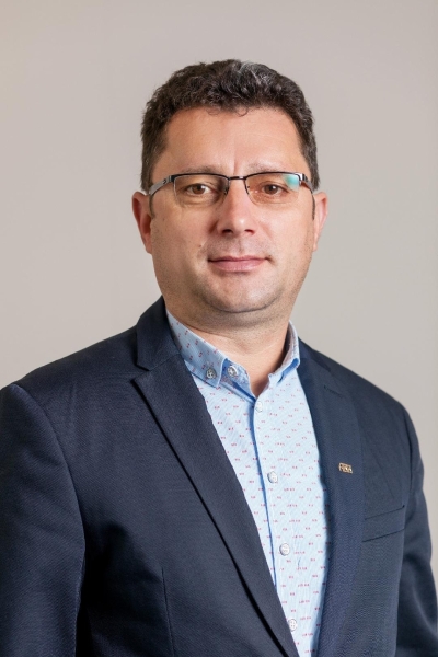 nicolae apopi_b nicolae apopi_b