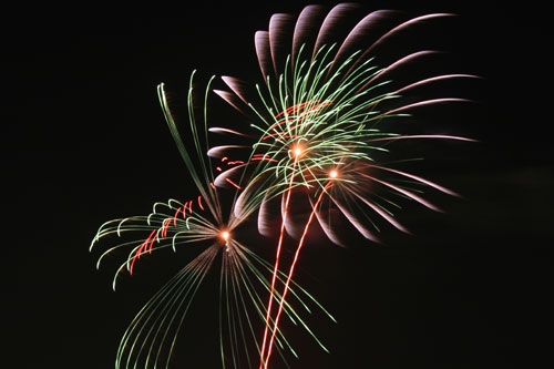 foc-de-artificii_b foc-de-artificii_b