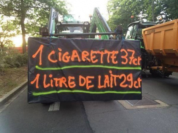 tutun-mai-scump-ca-laptele, protest fermieri francezi_b tutun-mai-scump-ca-laptele, protest fermieri francezi_b